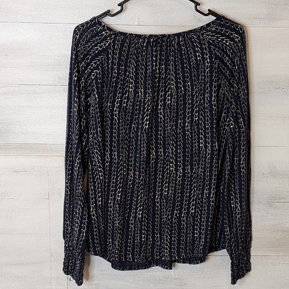 Lucky Brand Blue and Cream Loose Fit Long Sleeve Knit Top Size L - Picture 2 of 4